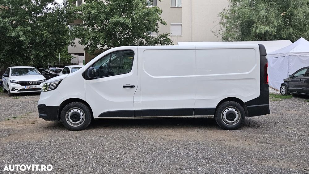 Renault Trafic - 2