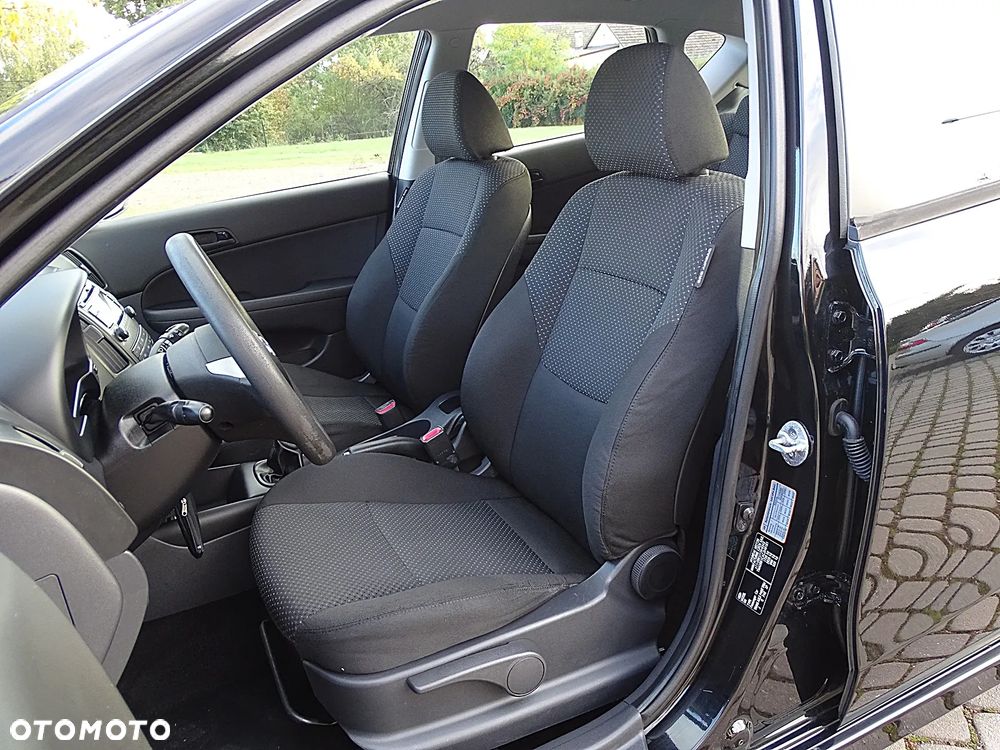 Hyundai i30 1.4 Edition Plus - 21