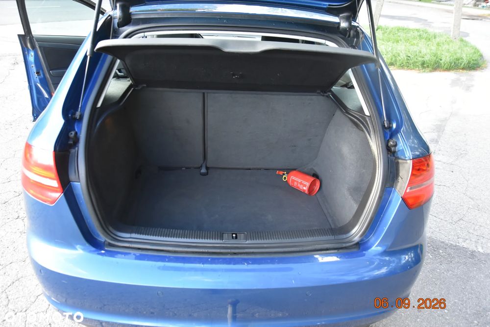 Audi A3 Sportback - 15
