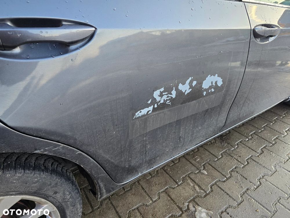 Toyota Corolla 1.6 Comfort - 19