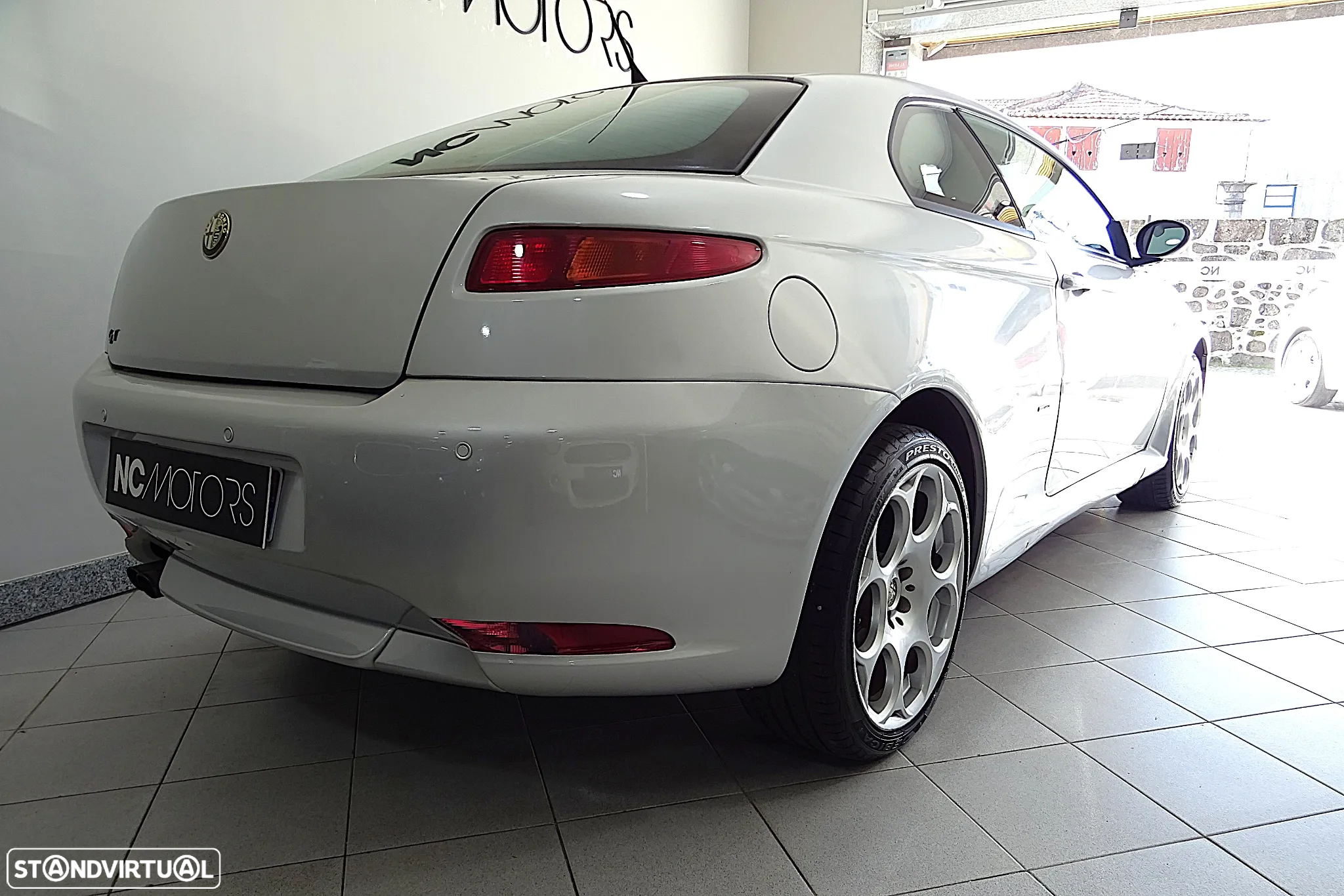Alfa Romeo GT 1.9 JTD M-JET Q2 - 19