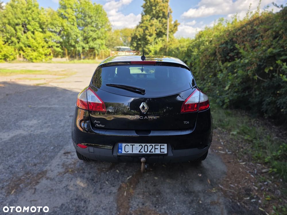 Renault Megane TCe 130 Bose Edition - 8