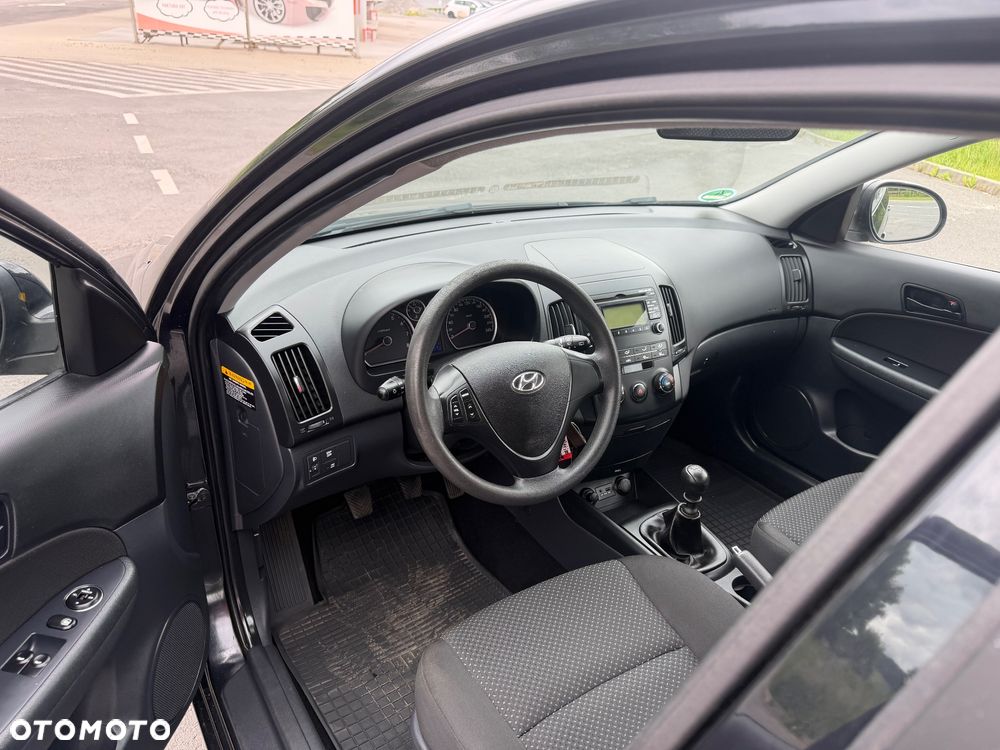 Hyundai i30 1.4 Blue Comfort - 8