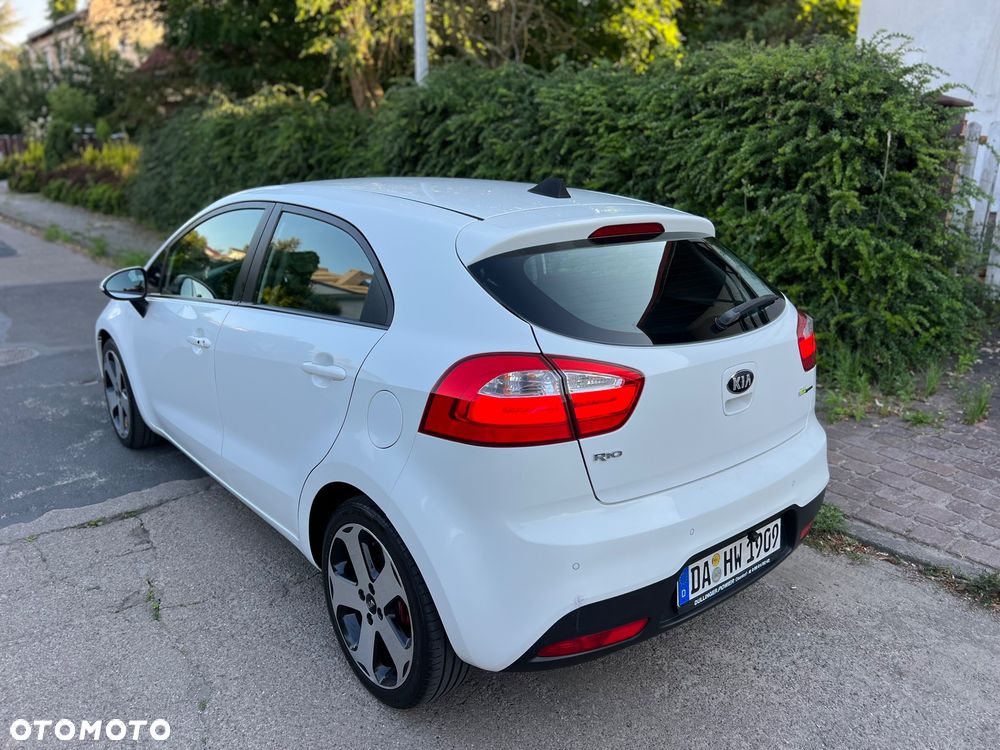 Kia Rio 1.4 ISG Dream-Team Edition - 13