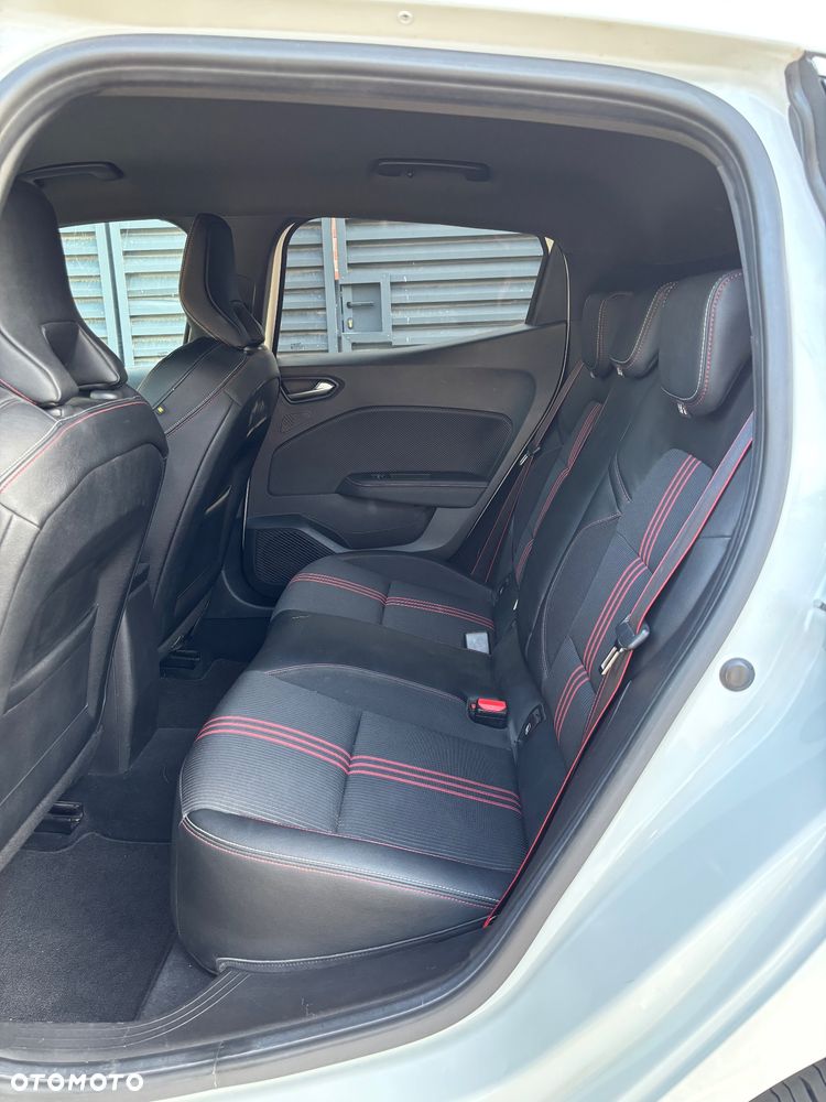 Renault Clio 1.3 TCe R.S Line EDC - 10