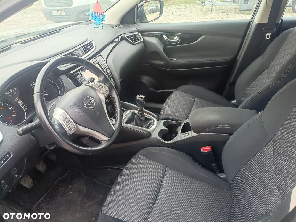 Nissan Qashqai - 13
