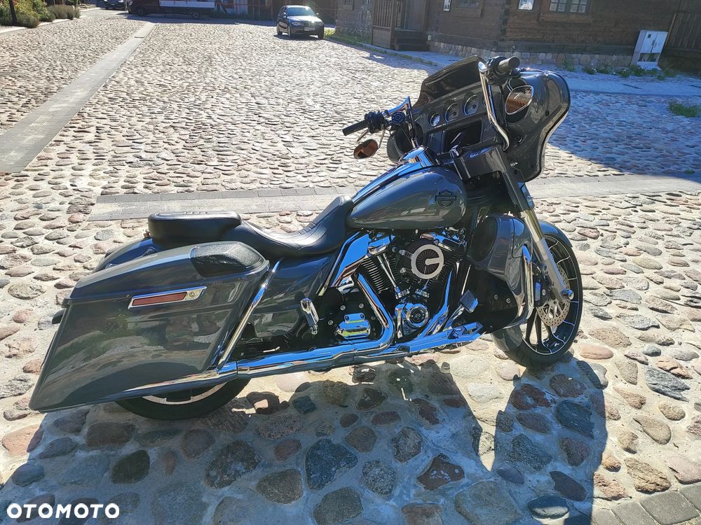 Harley-Davidson Touring Street Glide - 7