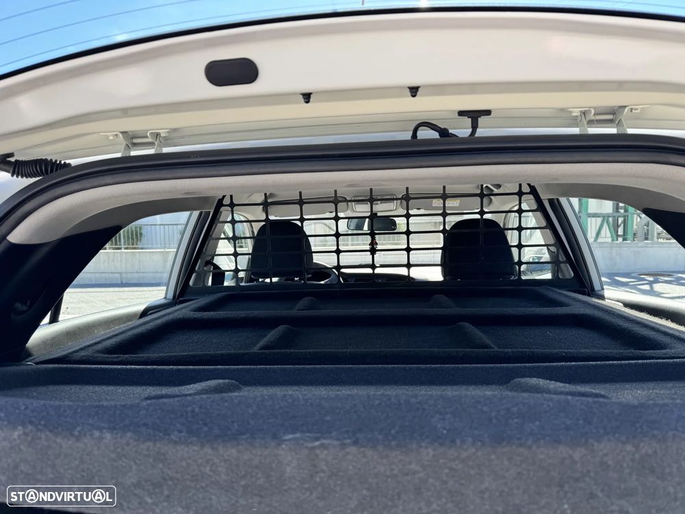 Hyundai i20 1.1 CRDi Access Plus - 20