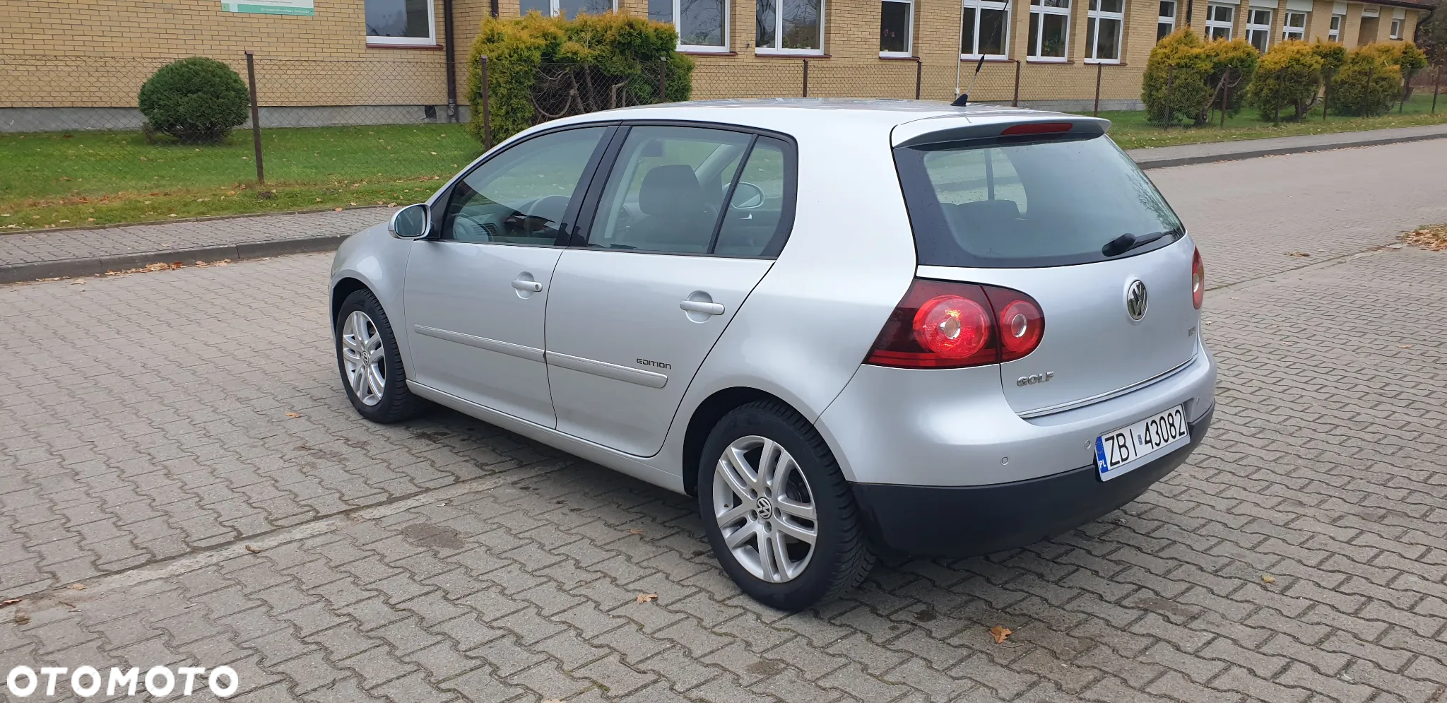 Volkswagen Golf 1.9 TDI DPF Edition - 5