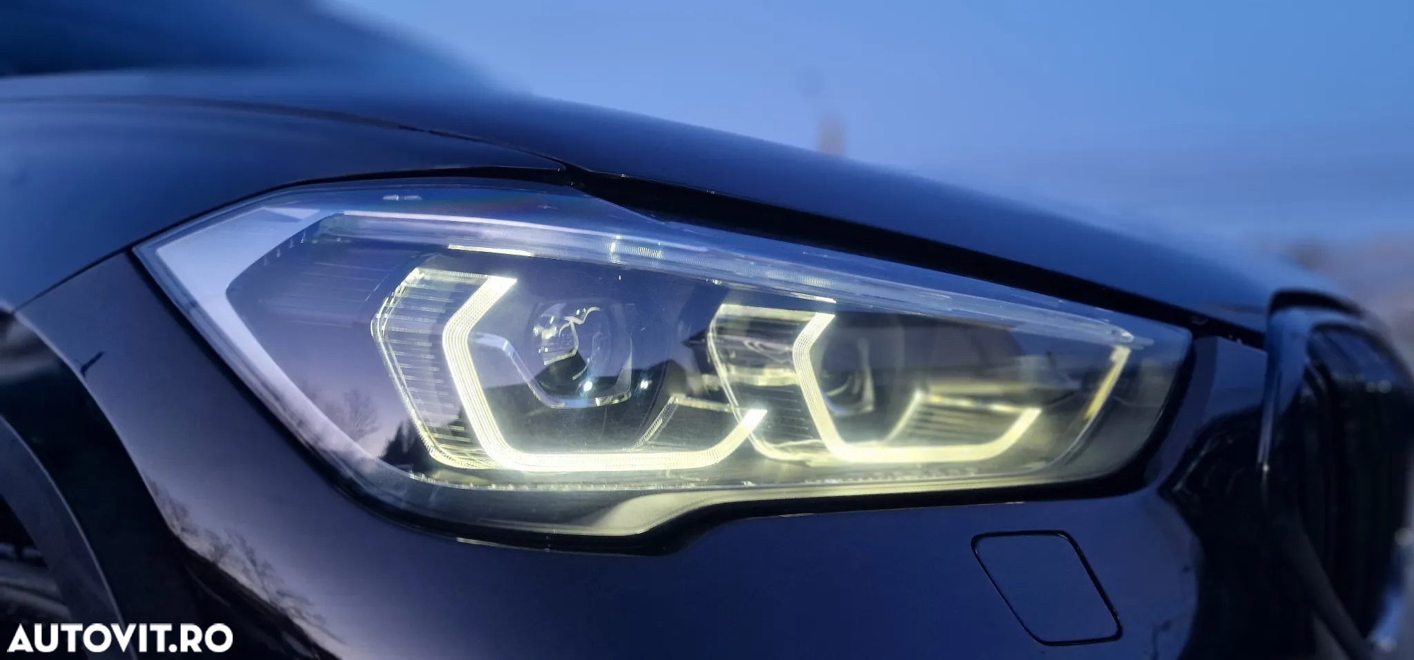 BMW X1 sDrive18d AT - 26