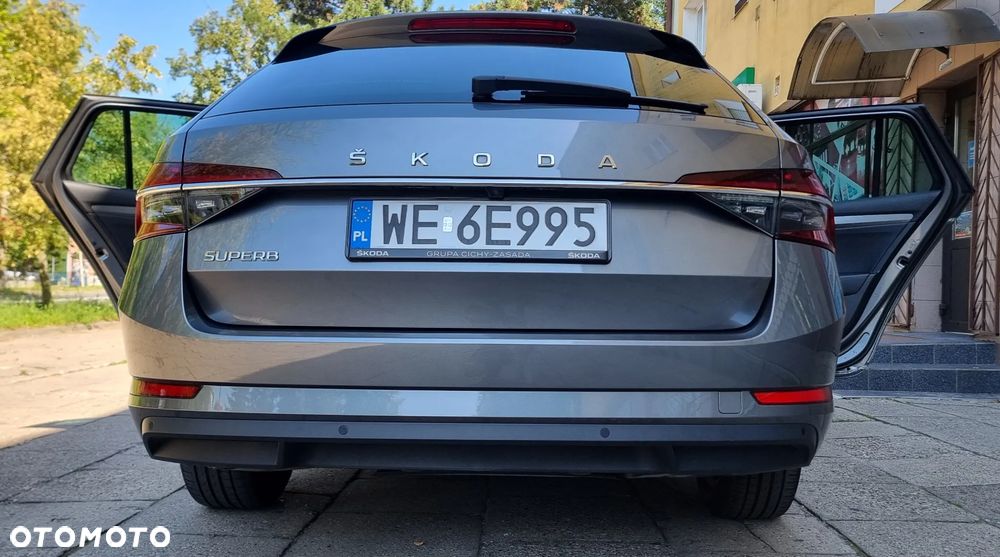 Skoda Superb 2.0 TDI SCR Style DSG - 12