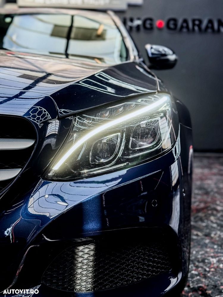 Mercedes-Benz C - 14