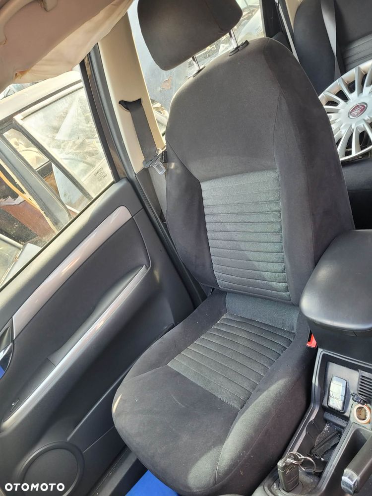 Komplet foteli przód tył Fiat croma 2008r. - 4