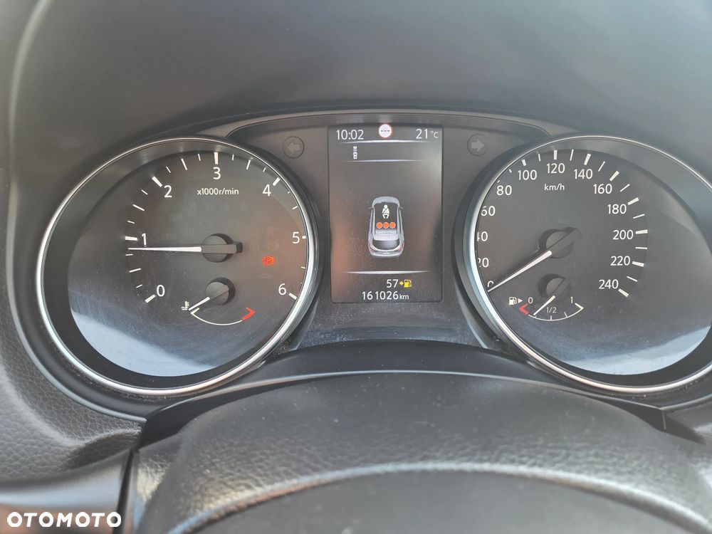 Nissan Qashqai 1.6 DCi 4x4 Tekna - 15