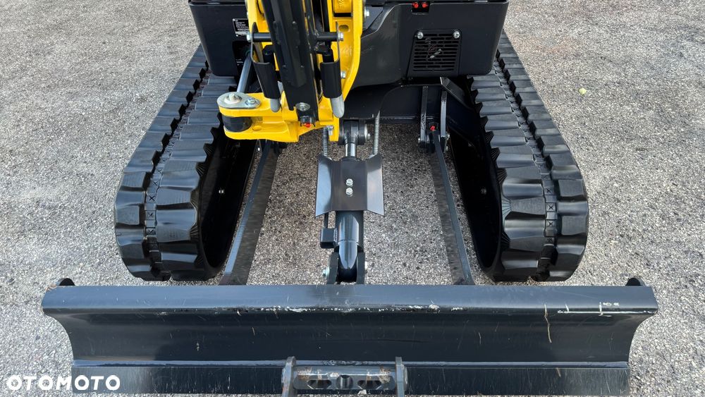 Yanmar SV22 / rok prod. 2021 / liczba godzin 42 / zakupiona w polskiej sieci dealerskiej / komplet 3 łyżek / stan idealny / - 11