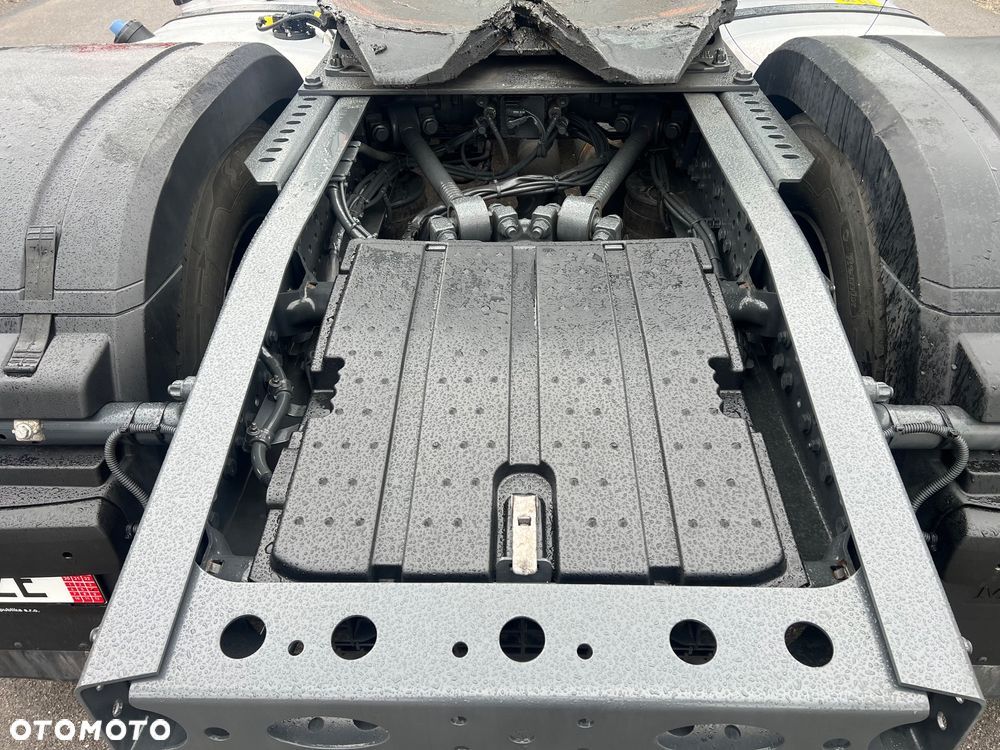Mercedes-Benz ACTROS L MP5 POLIFTOWY bez retardera prokontraktowy - 9
