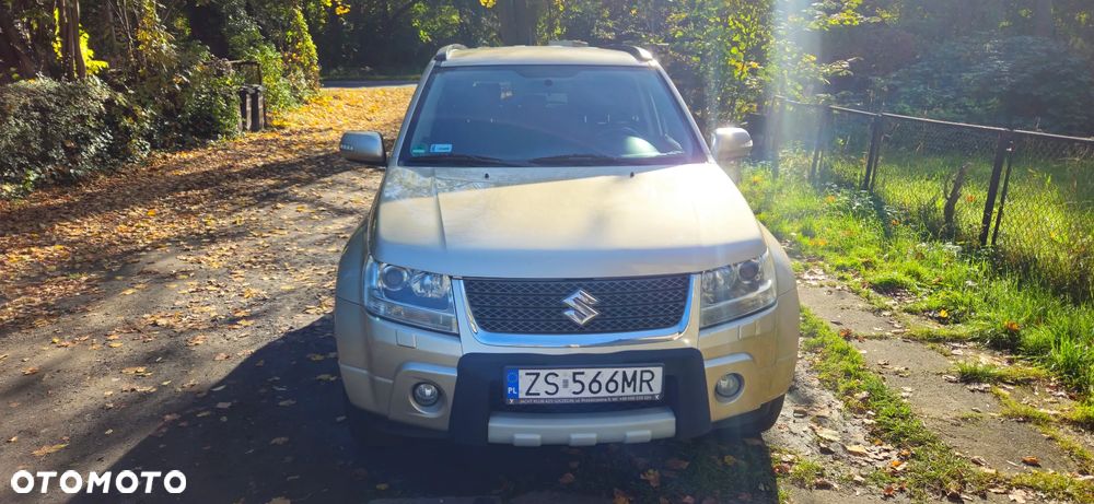 Suzuki Grand Vitara 1.9 DDiS Premium - 3