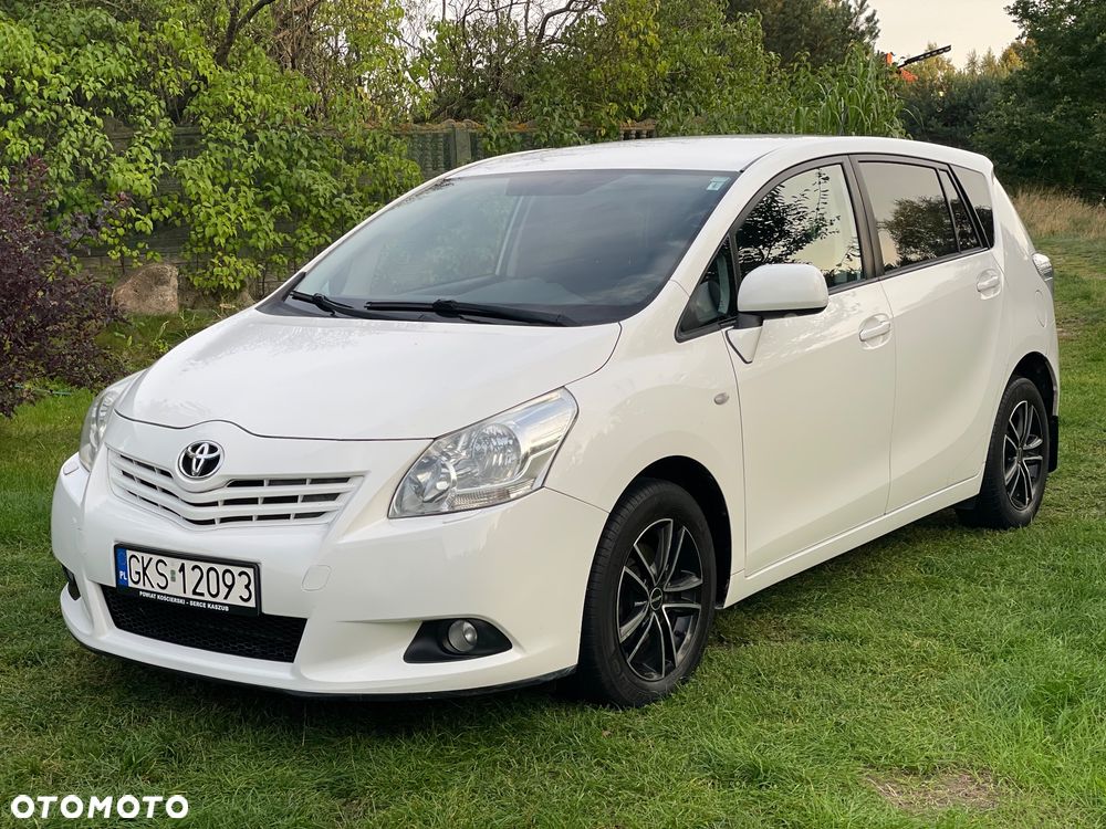 Toyota Verso 2.0 D-4D Sol 7os - 4