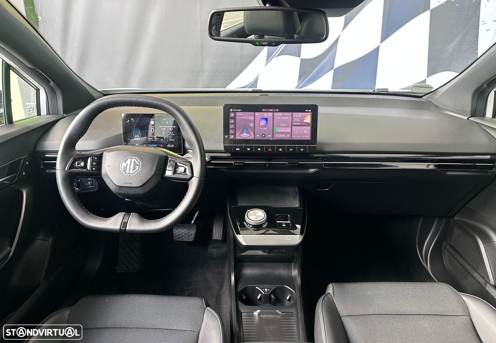 MG MG4 64 kWh Luxury - 20