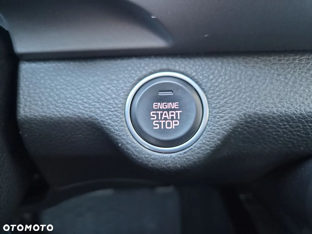 Kia Stonic 1.0 T-GDI MHEV L Business Line DCT - 21