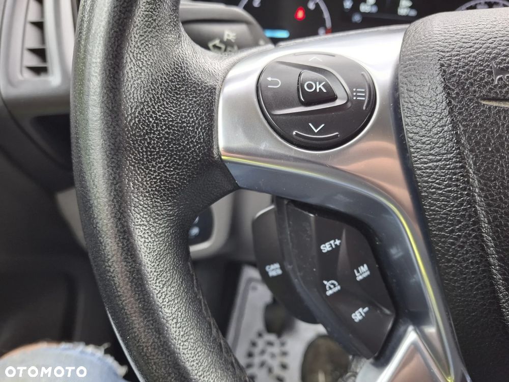 Ford TRANSIT CONNECT TREND - 23