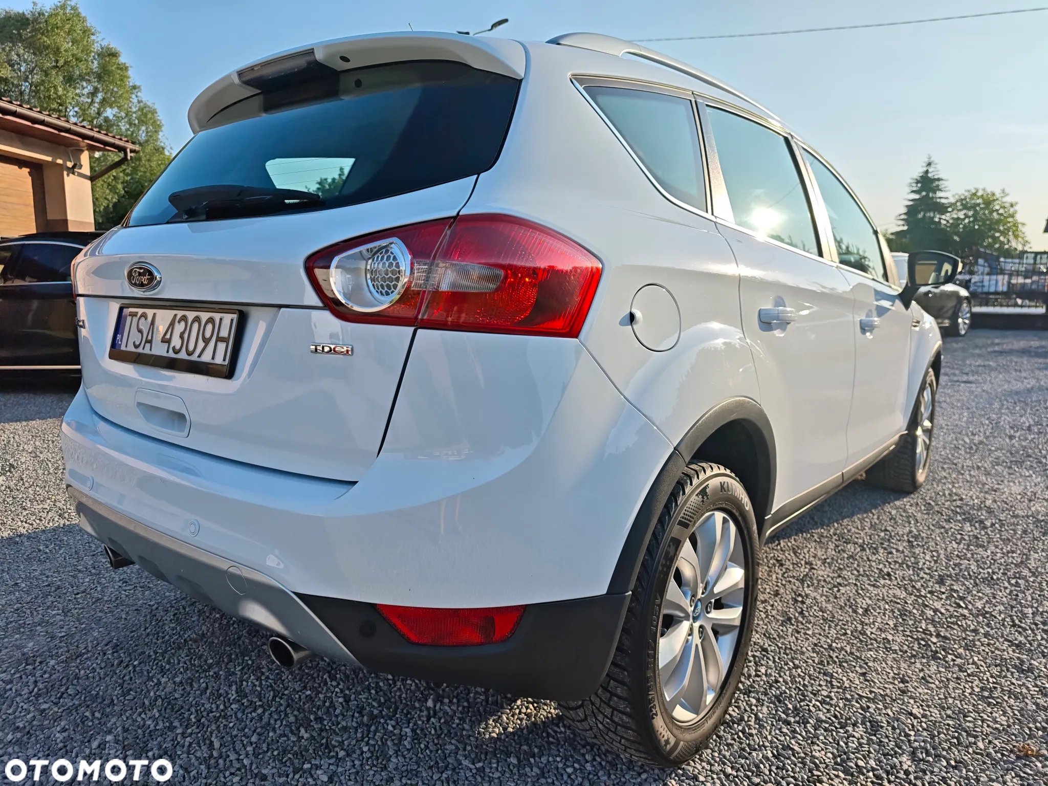Ford Kuga 2.0 TDCi 4WD Titanium - 5