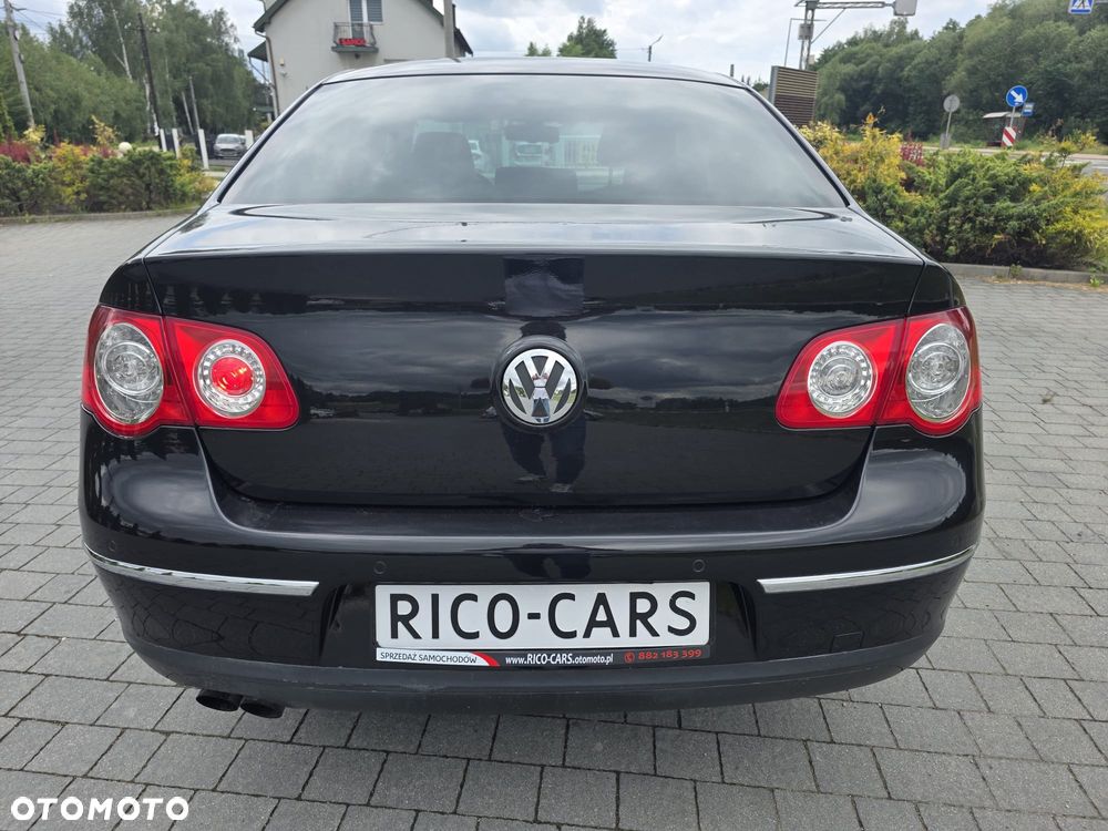 Volkswagen Passat - 6