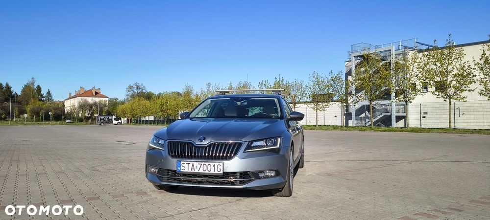 Skoda Superb 2.0 TSI 4x4 L&K DSG - 2