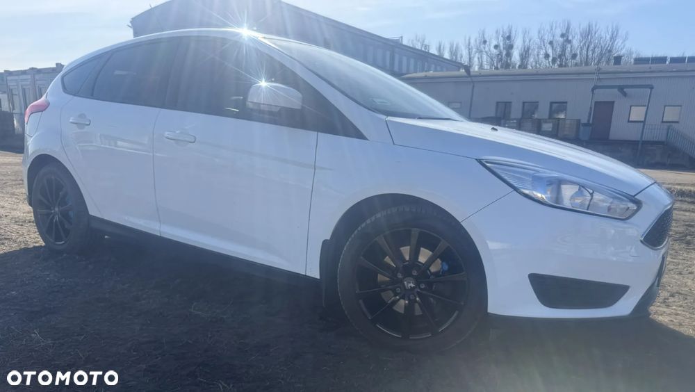 Ford Focus 1.6 Trend - 5