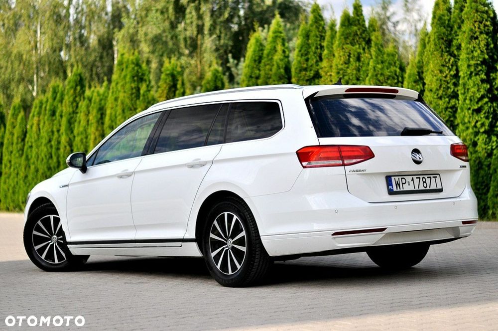 Volkswagen Passat 1.6 TDI BMT Comfortline - 3