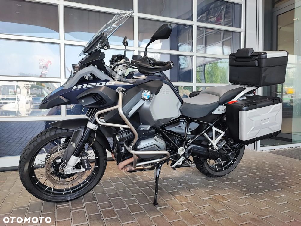 BMW R - 1