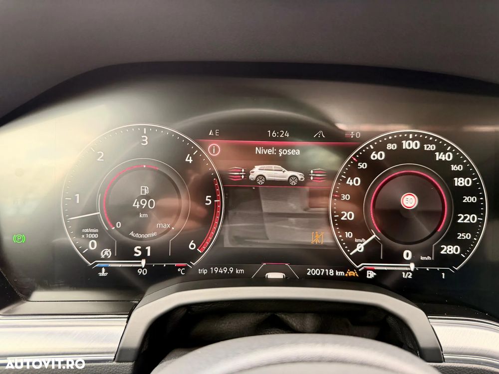 Volkswagen Touareg V6 TDI Elegance - 24