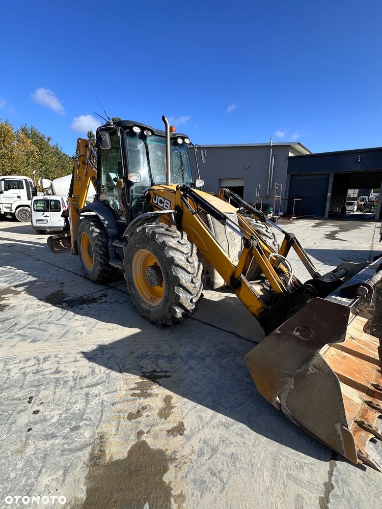 JCB 4CX - 6