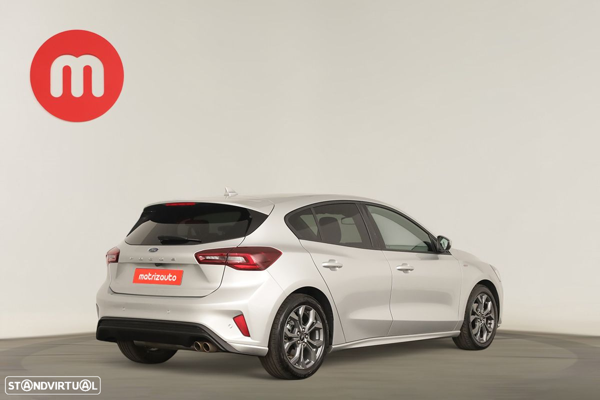 Ford Focus - 4