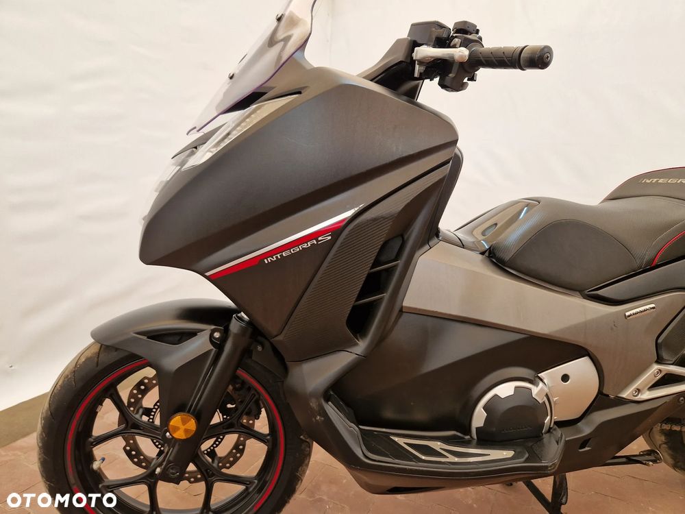 Honda NC - 32
