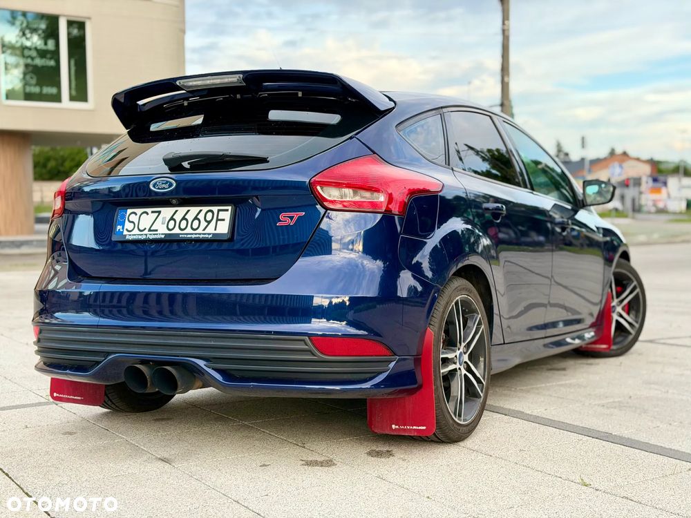 Ford Focus 2.0 EcoBoost ST - 3
