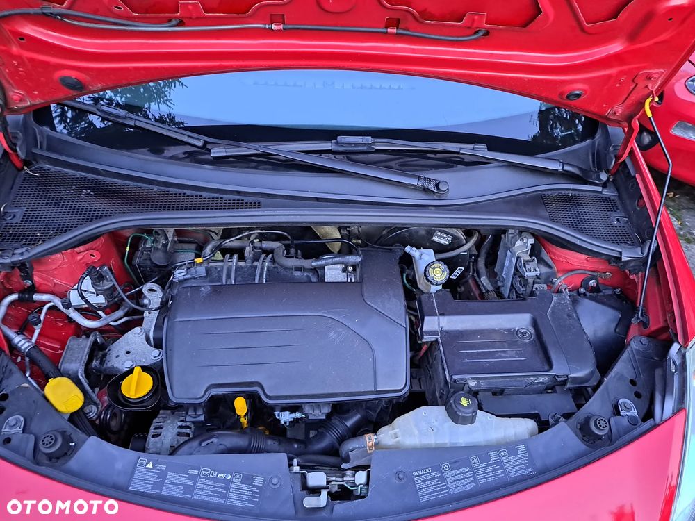Renault Clio - 27