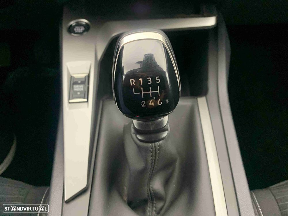 Peugeot 308 1.2 PureTech Active Pack - 10