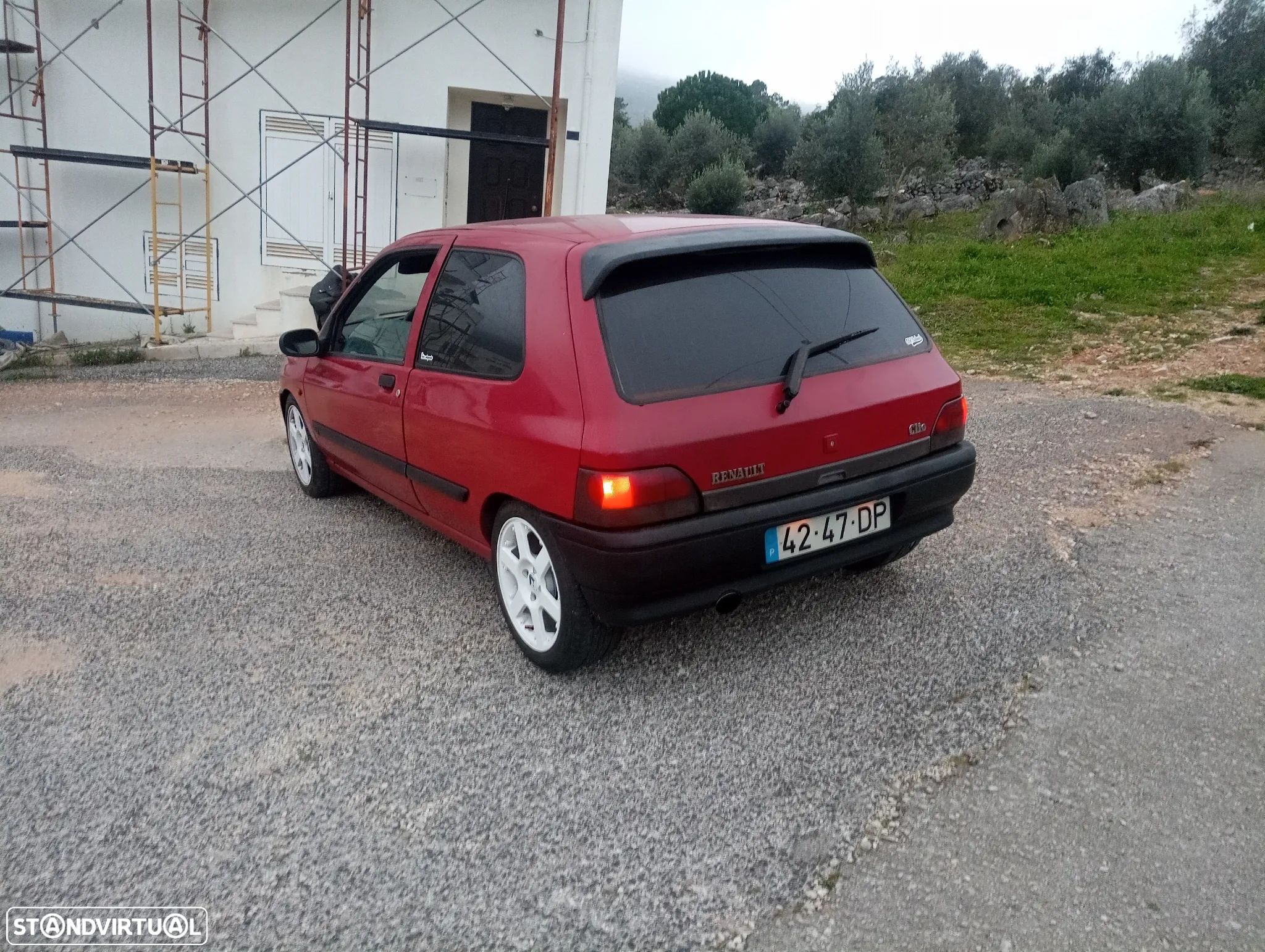 Renault Clio 1.9 RT - 1