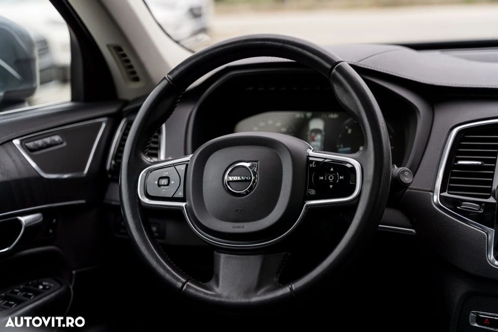 Volvo XC 90 B5 D AWD Geartronic Inscription - 26