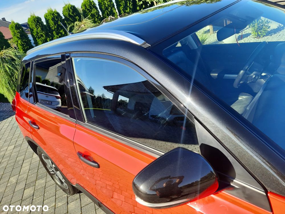 Suzuki Vitara 1.6 Premium 4WD - 27