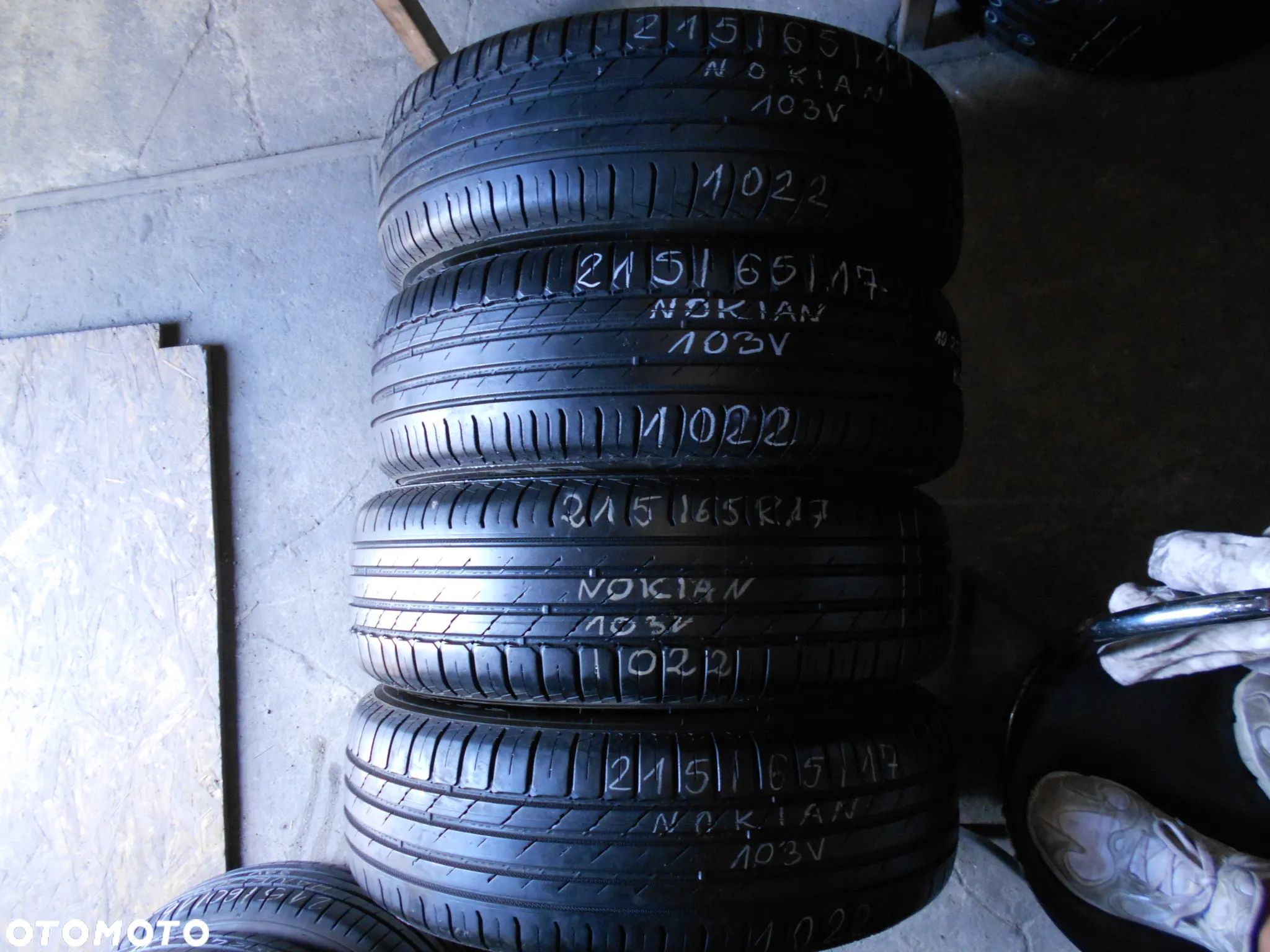 OPONY 215/65R17 NOKIAN WEATHERPROOF SUV DOT 1022 8MM - 1