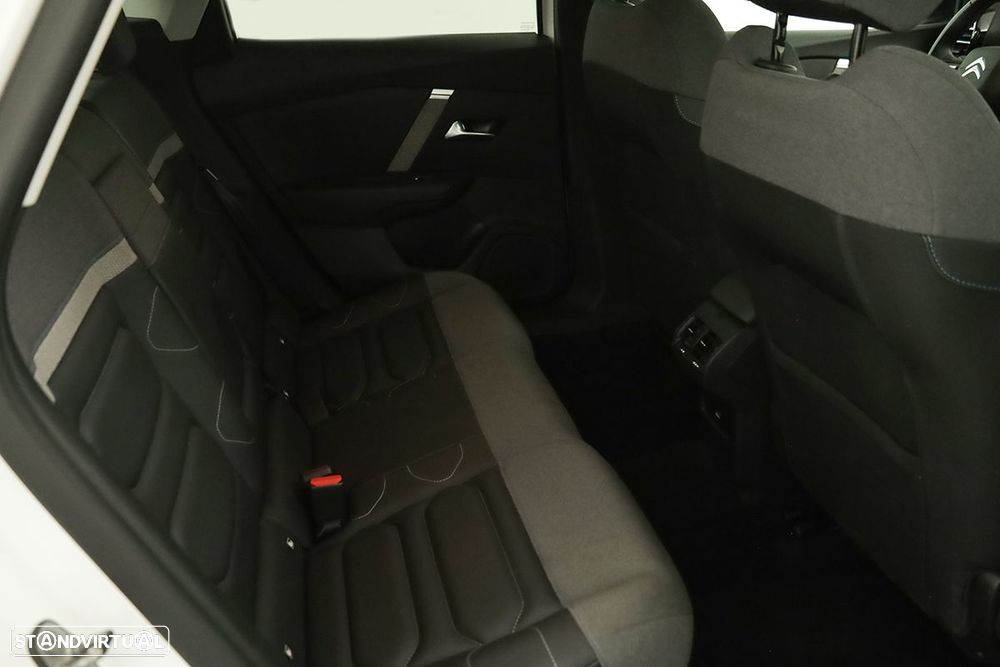Citroën C4 1.2 PureTech Plus EAT8 - 22