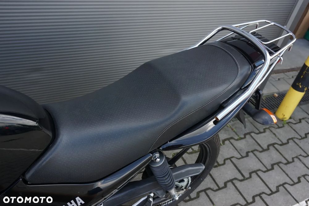 Yamaha YBR - 21