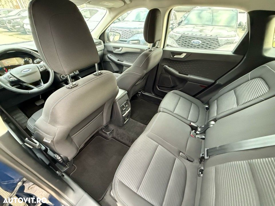 Ford Kuga 2.0 EcoBlue 4x4 Aut. TITANIUM - 14