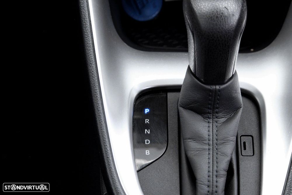 Toyota Yaris 1.5 HDF Comfort Plus - 21