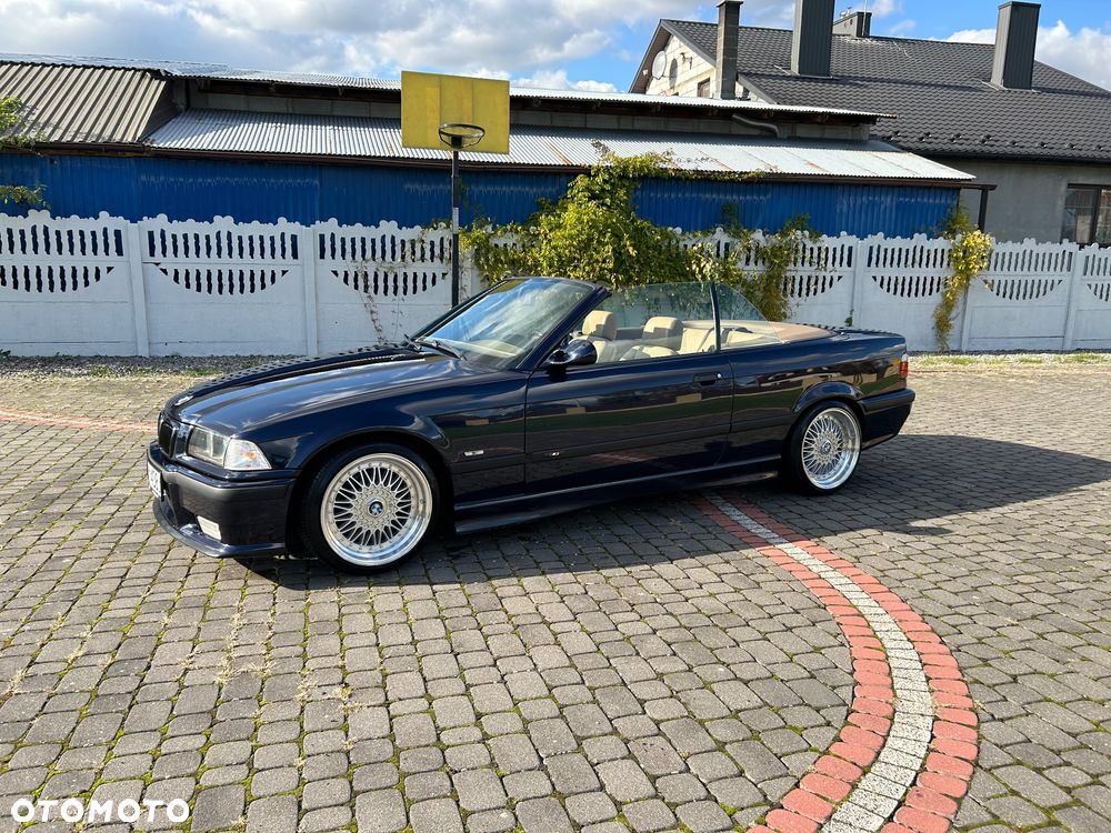 BMW Seria 3 328i - 2