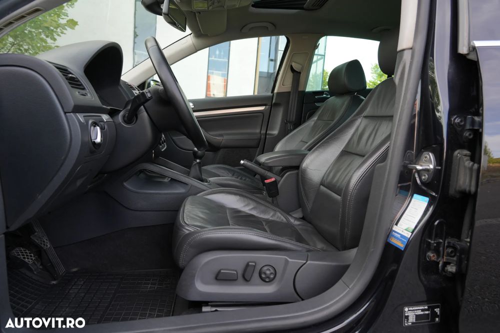 Volkswagen Jetta 2.0 TDI DPF Highline - 15