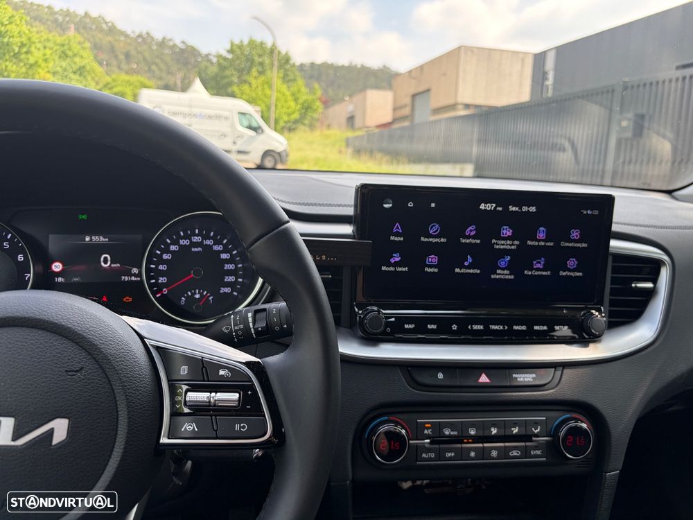 Kia XCeed 1.5 T-GDI Sport - 17
