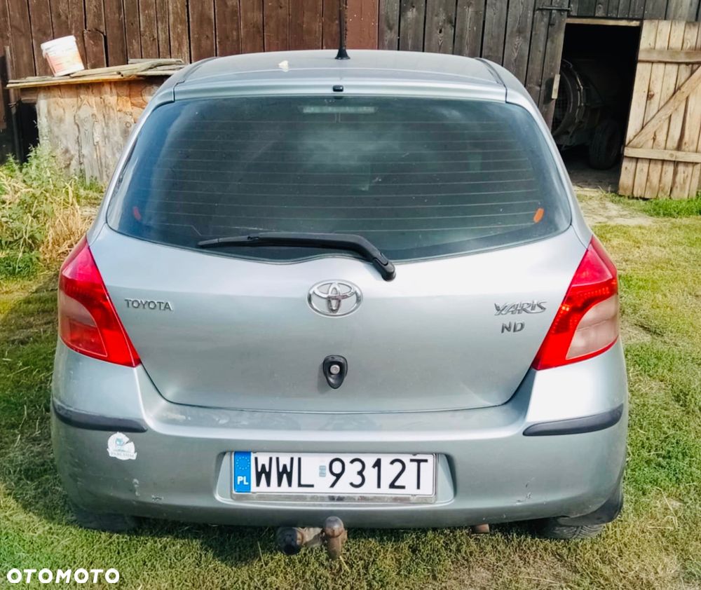Toyota Yaris - 3